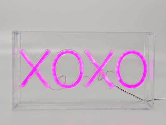 Led sign XOXO