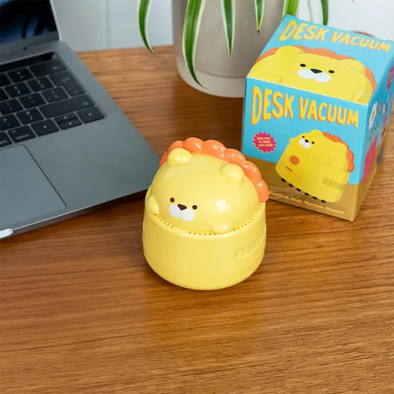 Desk vacuum Lion