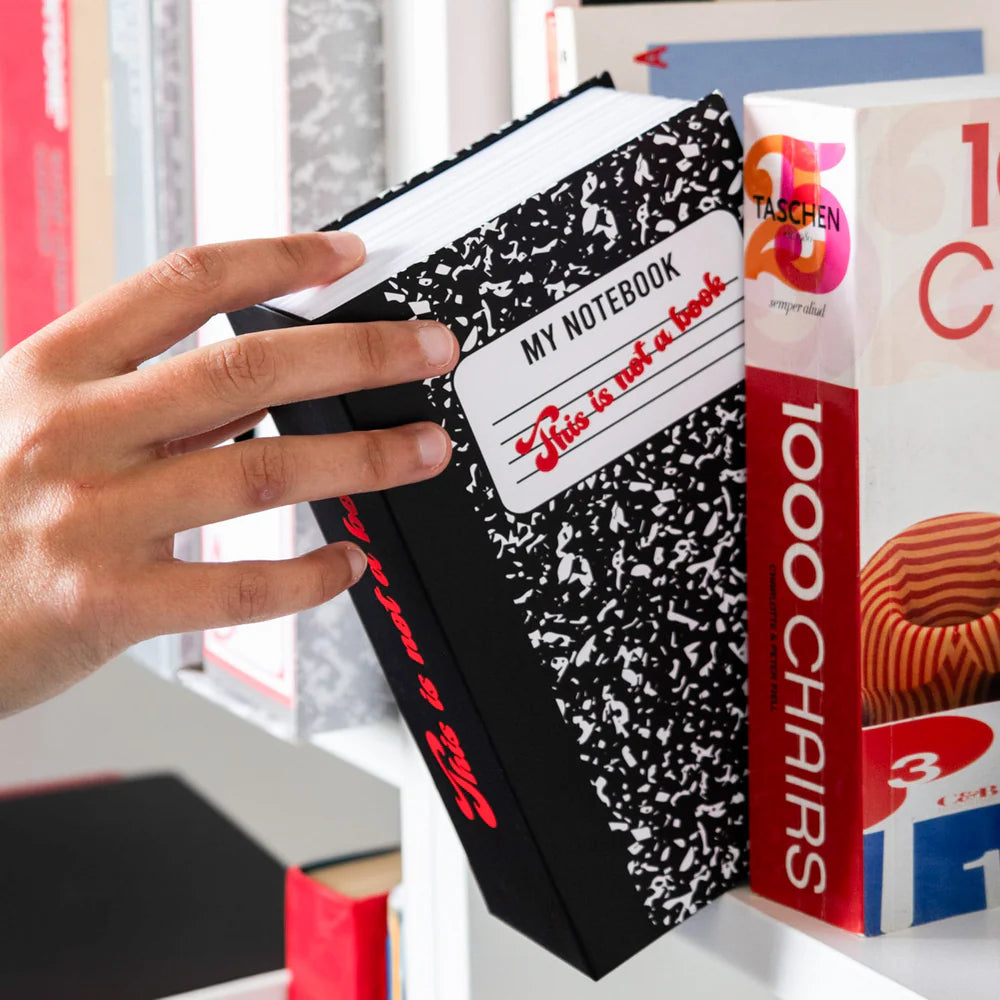 Liber Kasaforte This is not a Book