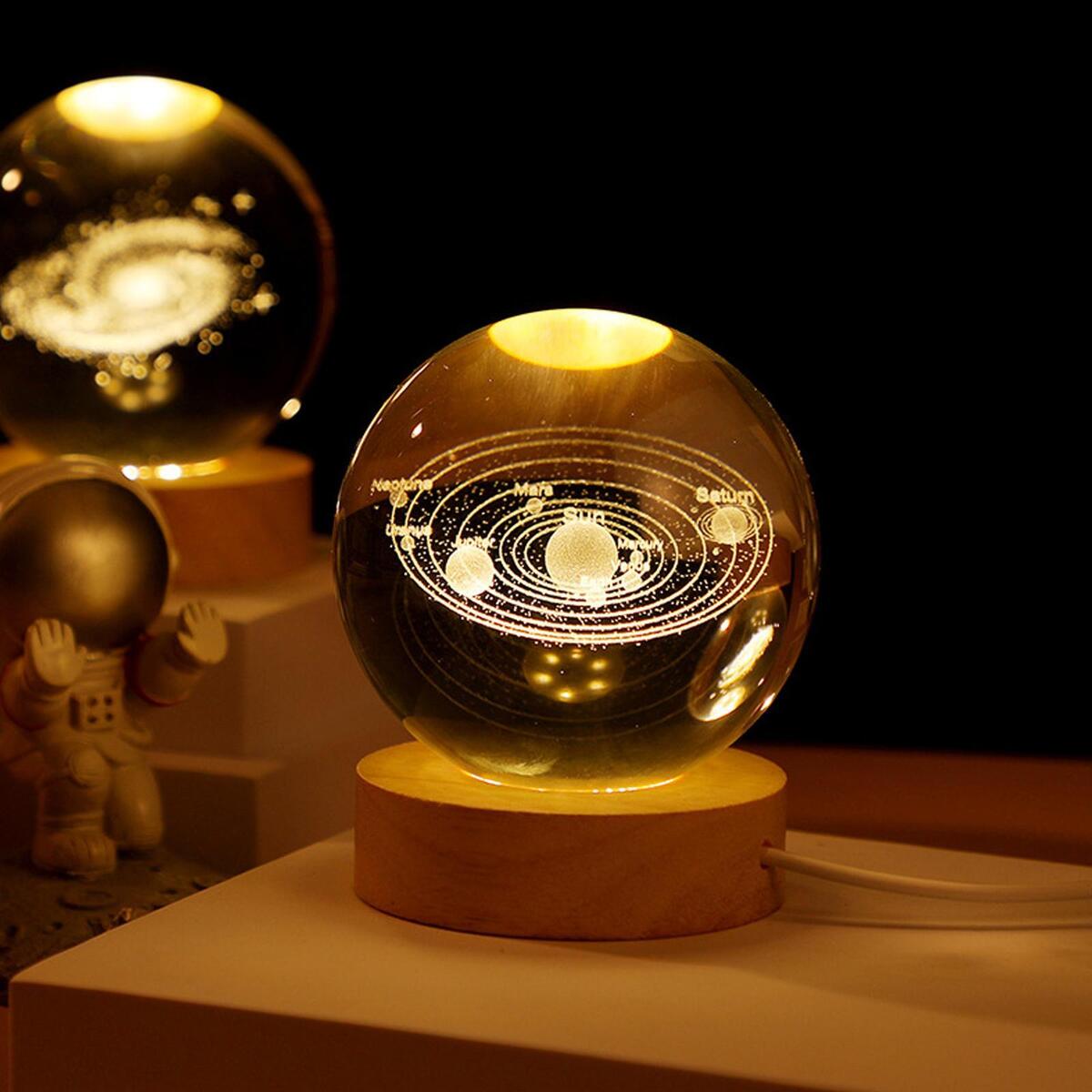 Crystal Ball Lamp  Solar System